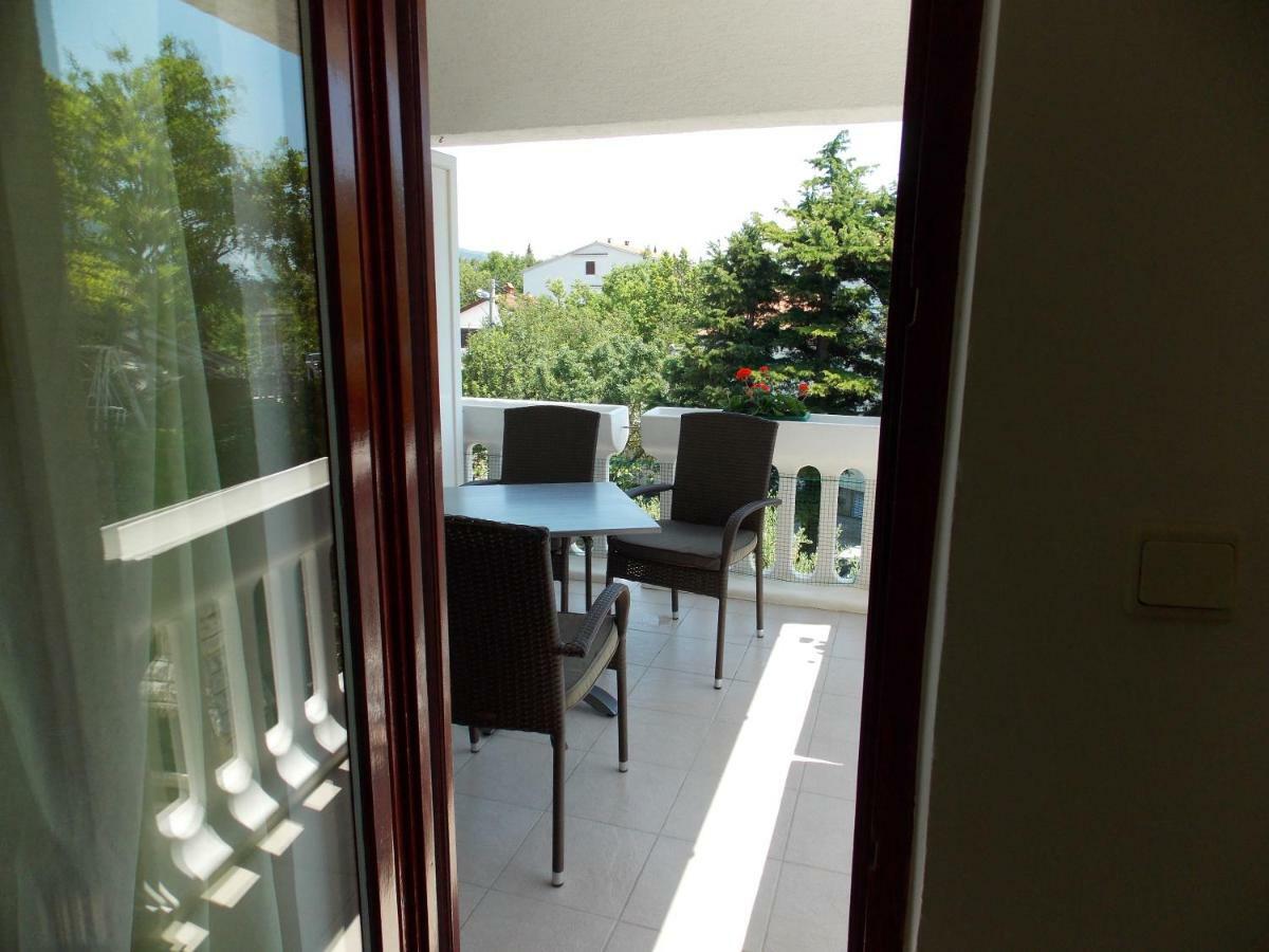 Apartments Rogic Jadranovo Luaran gambar